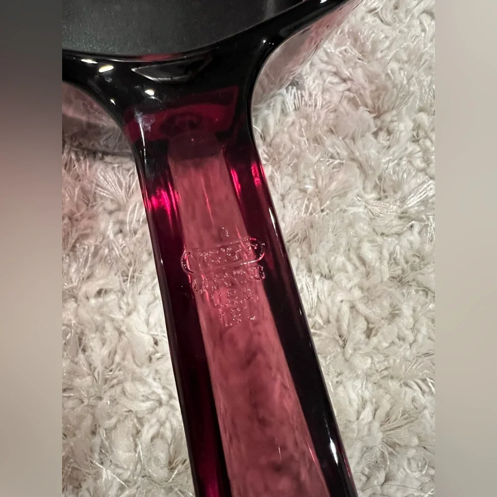 Visions Cranberry 1,5L Non- Stick Sauce Pan